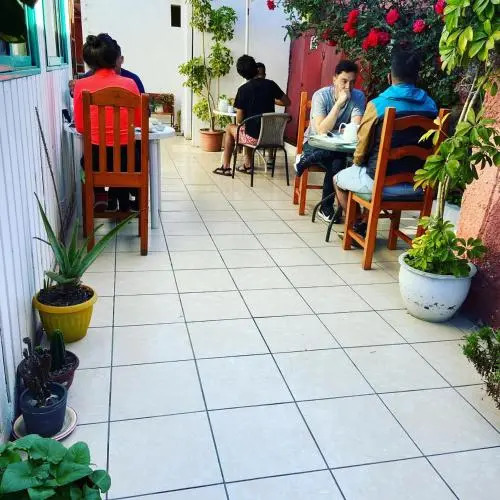 Hostal Avenue