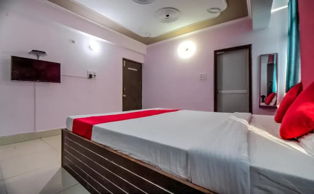 Sri Sai Manas Hotel & Banquets By OYO Rooms