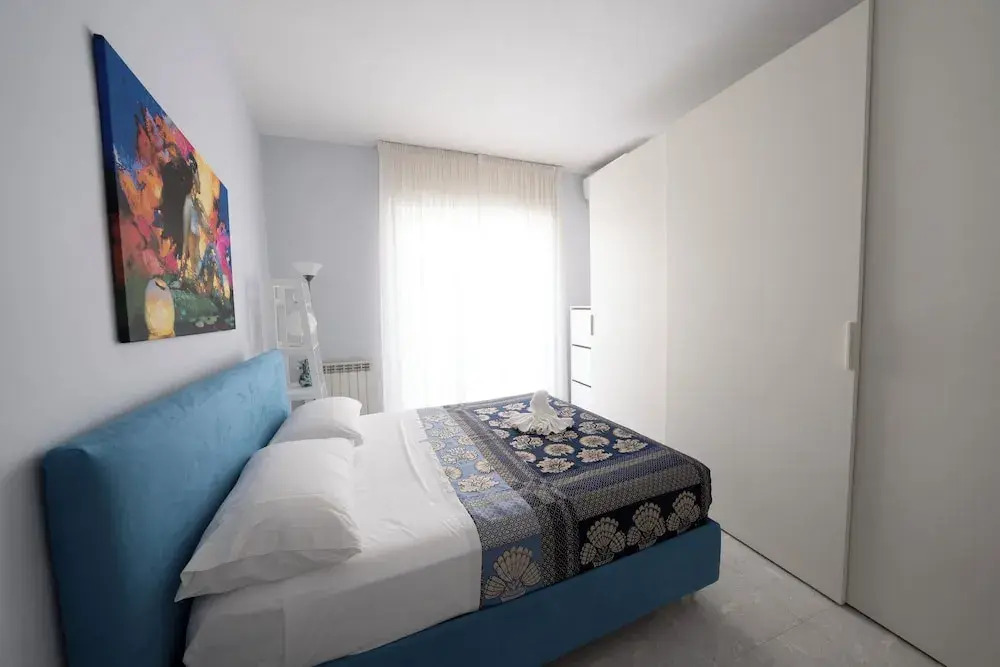 MARINELLI HOUSE - Song Parthenope