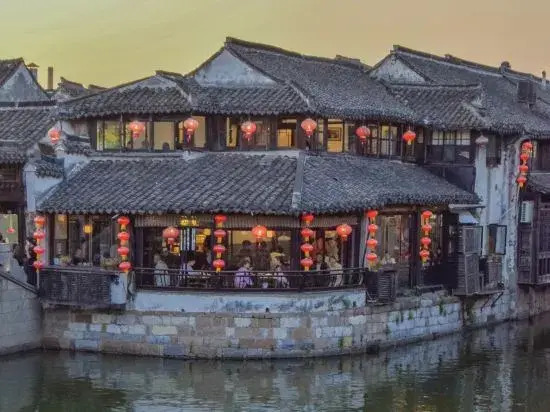Xitang Yunlaiji Riverside Art Hotel (Xitang Guzhen Store)
