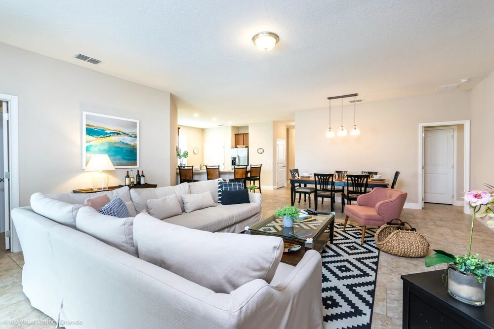 Solterra - 4167 Oaktree Drive
