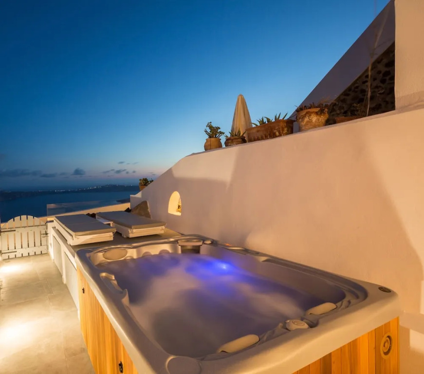 Ethereum Luxury Cave