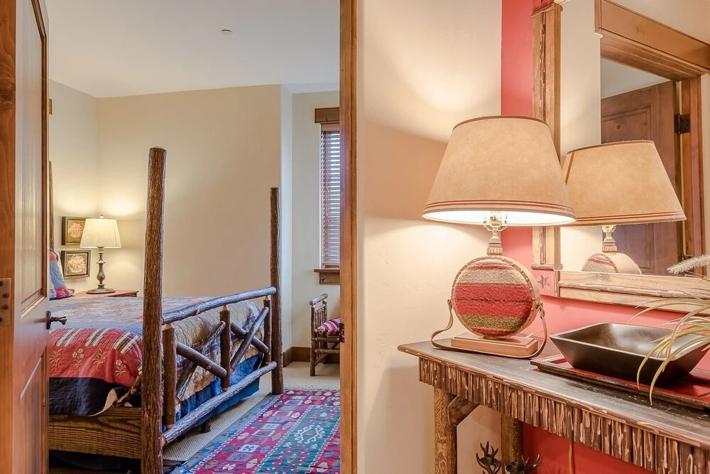 Westridge #27 - 3 Br Condo