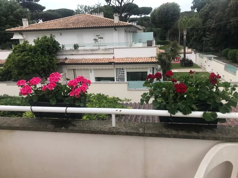 parco fellini fregene