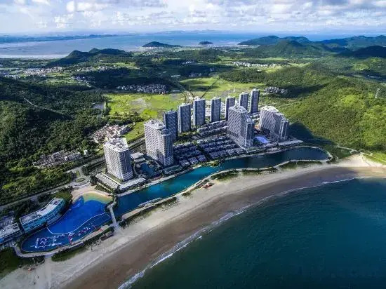 Stay in Yangjiang. Come see the Beach House