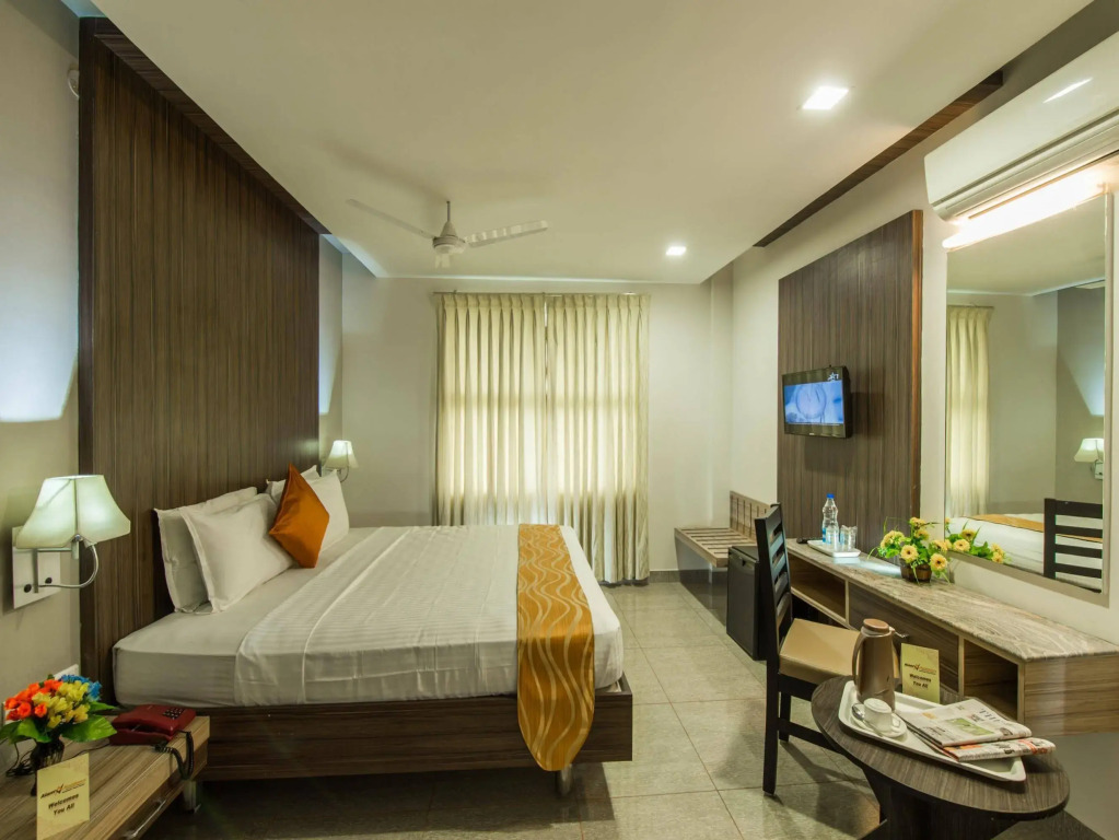 Ranas Residency