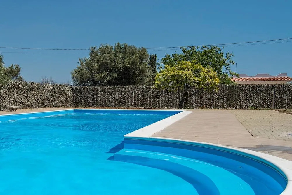 Holiday Beach Houses Nero DAvola