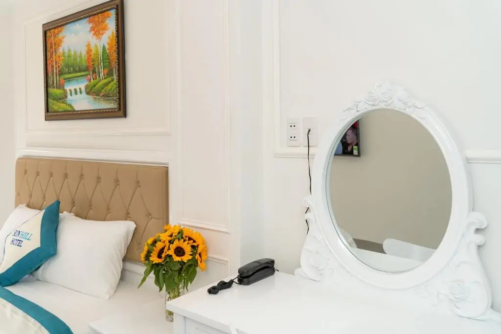 Sun Hill Hotel