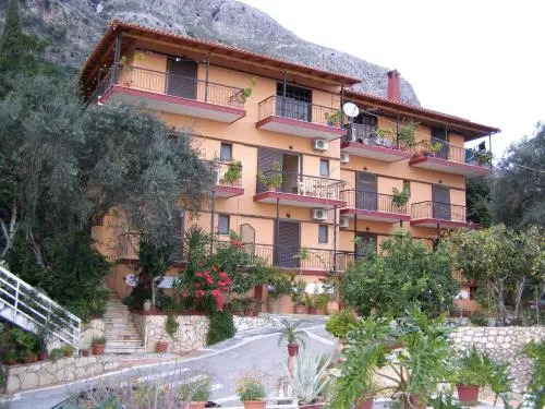 Emilios Apartments