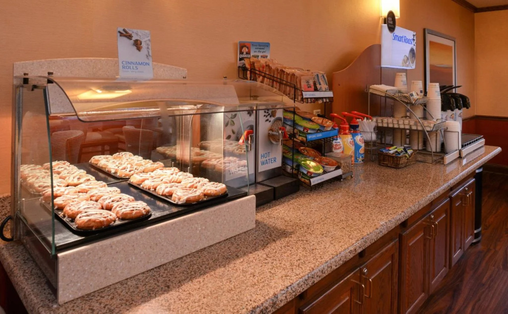 Holiday Inn Express Hotel & Suites Lancaster-Lititz by IHG