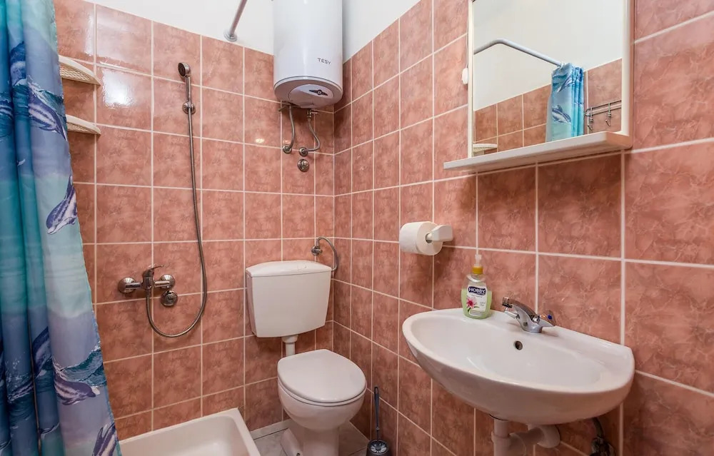 Awesome Apartment in Pag With 3 Bedrooms