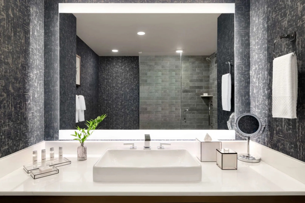 Carte Hotel San Diego Downtown, Curio Collection By Hilton