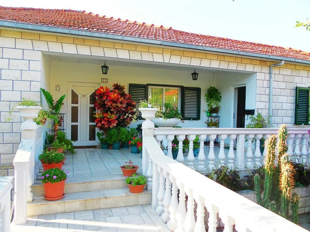 Petra - Apartments With Parking - SA1