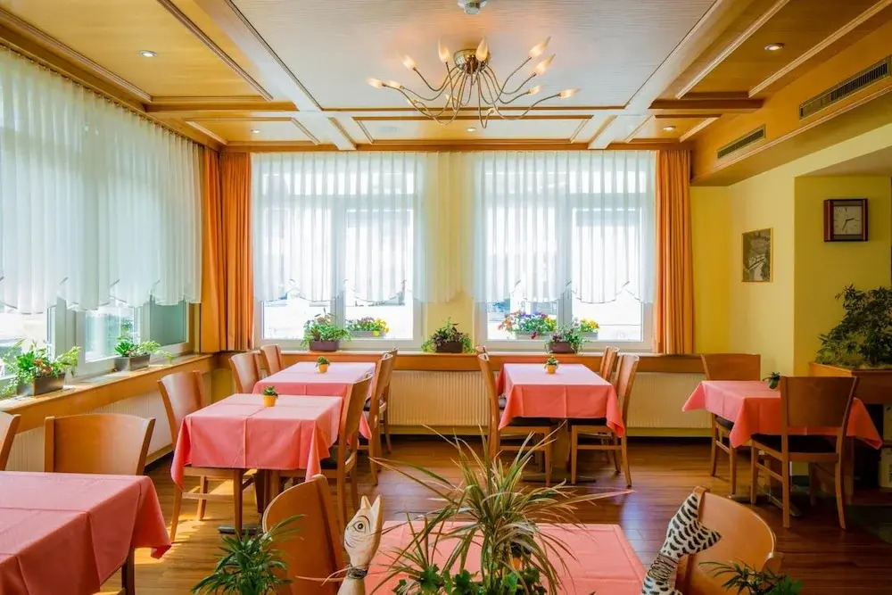 Hotel Heilquelle-Leukerbad-Therme
