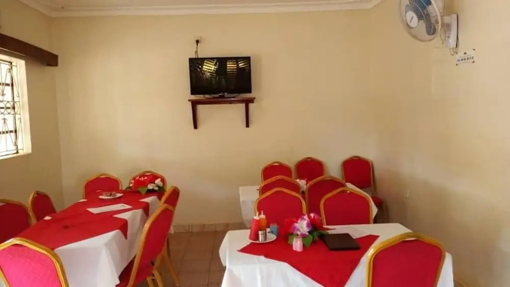 Kanberra Hotel