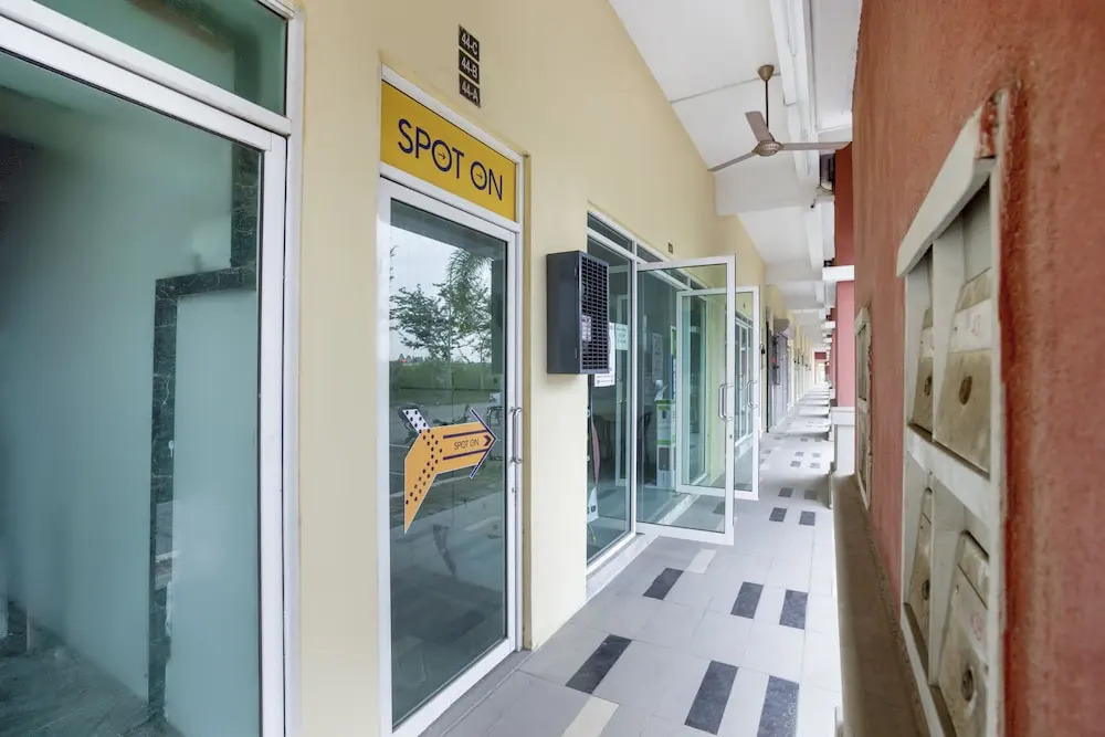 Sohotel by OYO Rooms