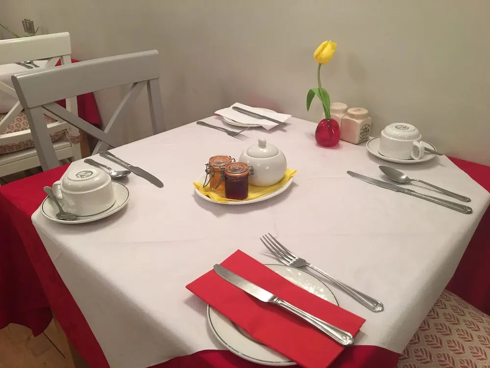Comrie Hotel