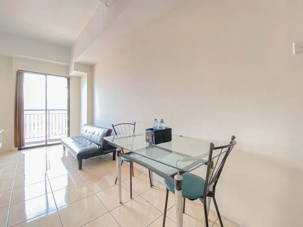 Scenic View 2Br At Apartment Tamansari Panoramic