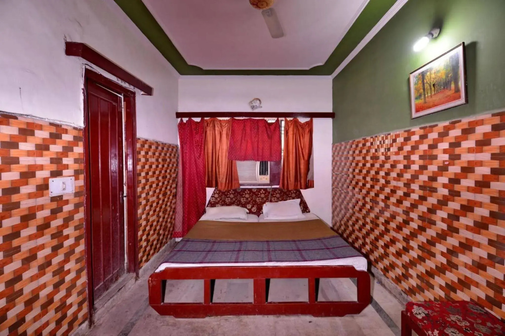 Hotel Aditya Palace