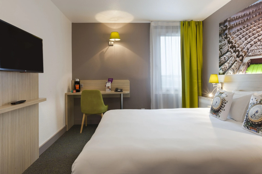 Brit Hotel Confort Amiens