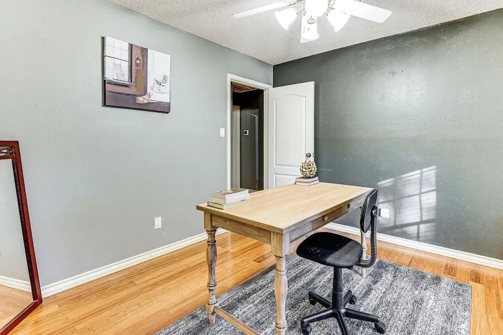 3 Mi to Downtown Mcallen: Quiet Home w/ Pool