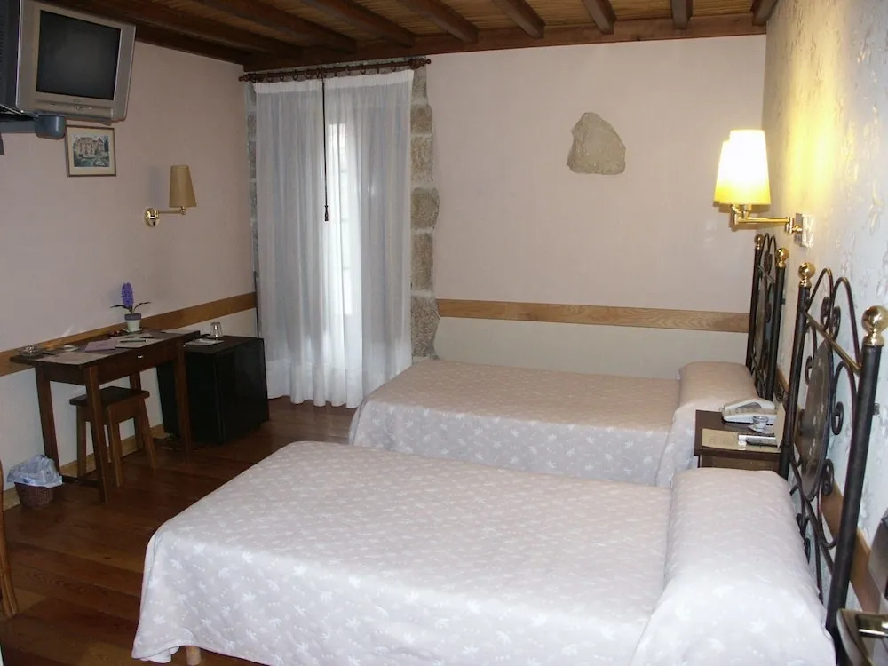Casa Antiga Do Monte