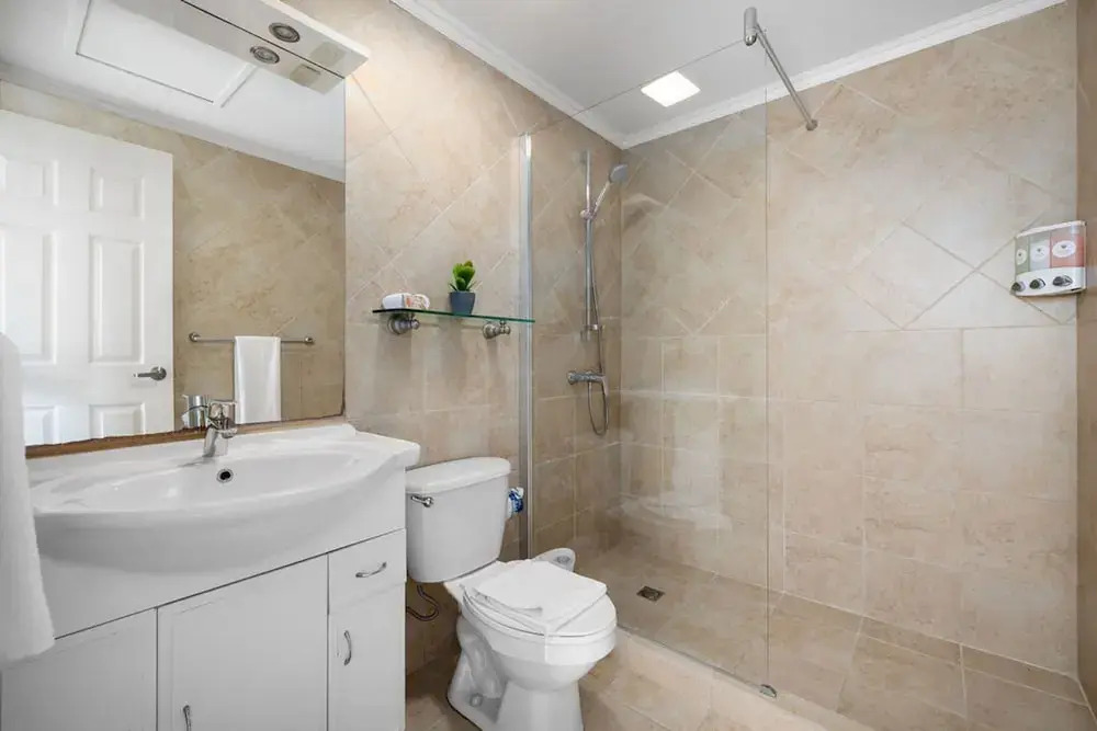 Beautiful Gated Community Retreat Near the Beach