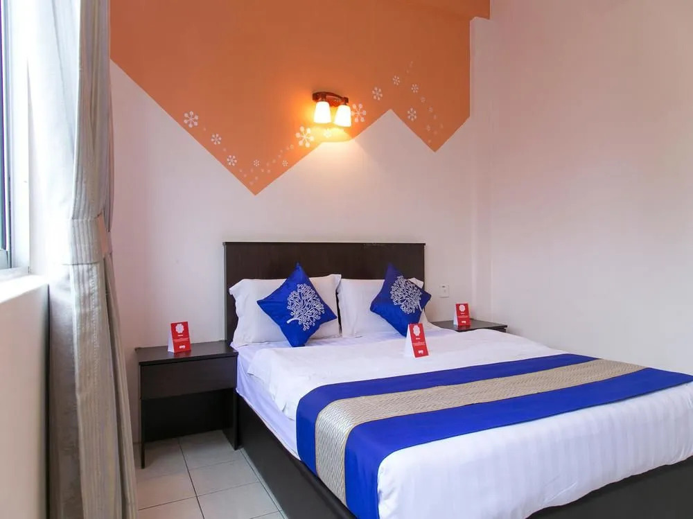 OYO 237 Sri Senawang Hotel