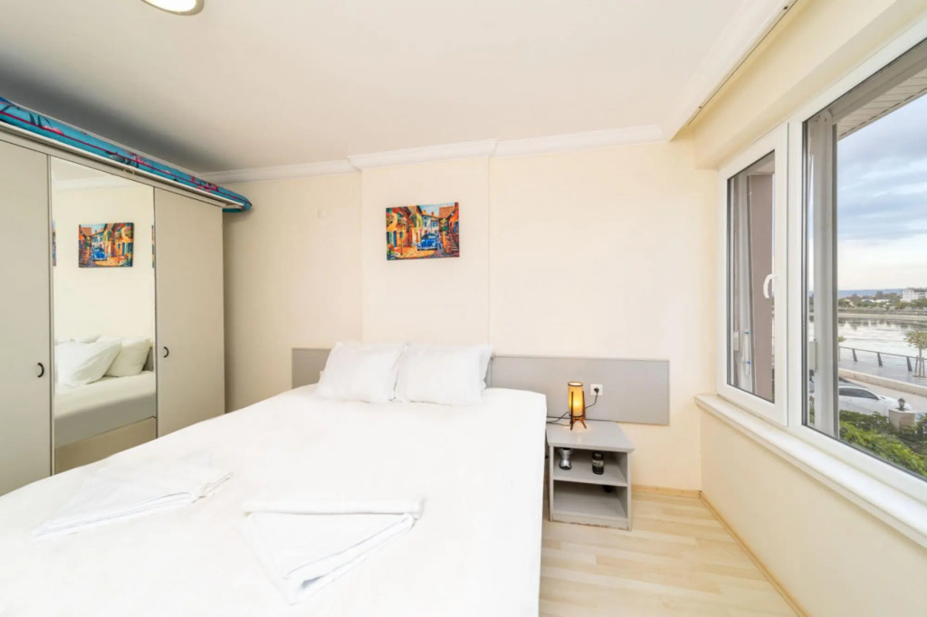 Lovely Apartment with Shared Pool in Konyaalti