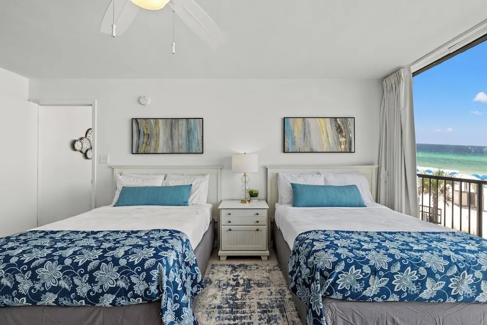 Sandpiper Beacon Beach Resort