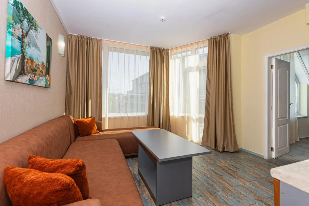 Favorit Aparthotel