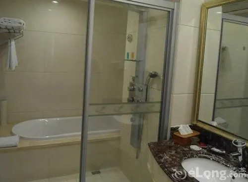 Phoenix Hotel Wuyi
