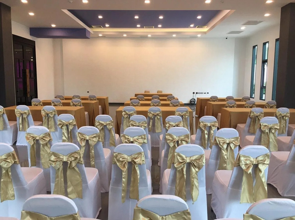 Arthitaya Green Nature Hotel & Lakkhana Poolside Resort