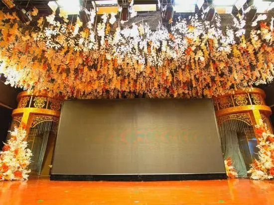 Shenyang Commercial Plaza Co., Ltd. Ming Wah Wah Hotel