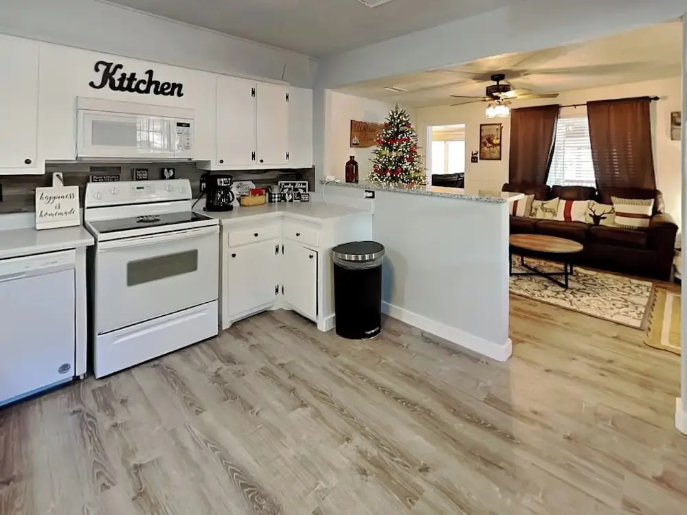 The Elk Meadow Cozy Cabin by Ruidoso Vacation Rentals
