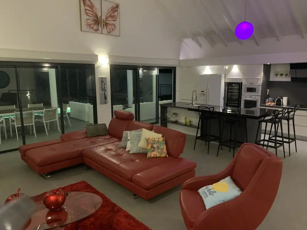 Villa Mary Island