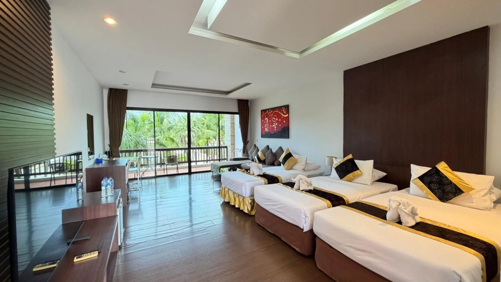 Rawai Grand House -SHA Plus