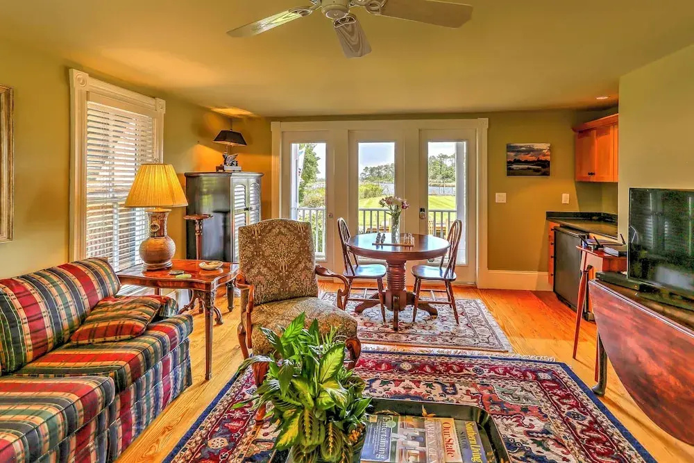 Historic Manteo House on Roanoke Sound w/ Dock!