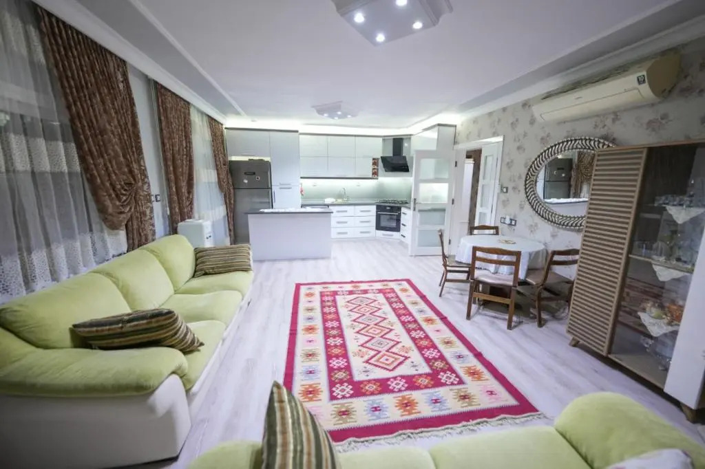 Havuz garaj deniz barbekü, 4 oda 3 banyo klimalı villa , Bahçesinde organik meyve sebze sizi bekliyoruz