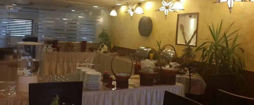 Renad Hotel