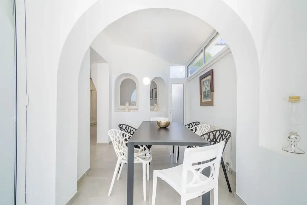 Apartment in Empuriabrava Near Beach