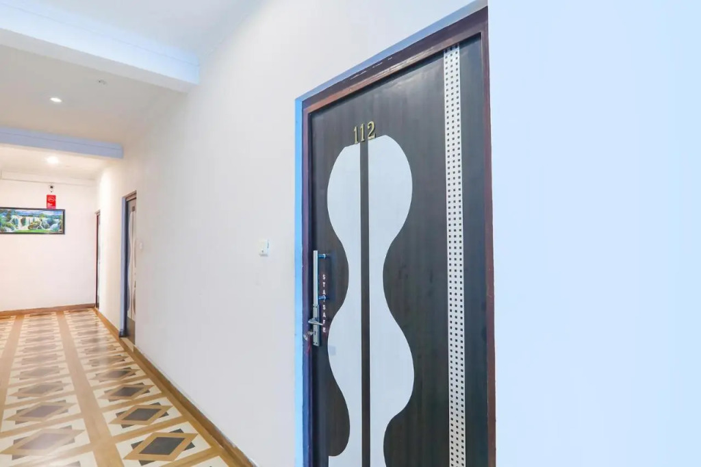 OYO 4998 Sara Residency