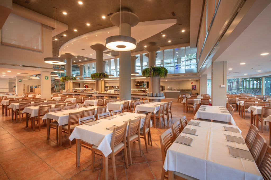 Ponient Dorada Palace by PortAventura World - Available rates with tickets to PortAventura Park & Ferrari Land