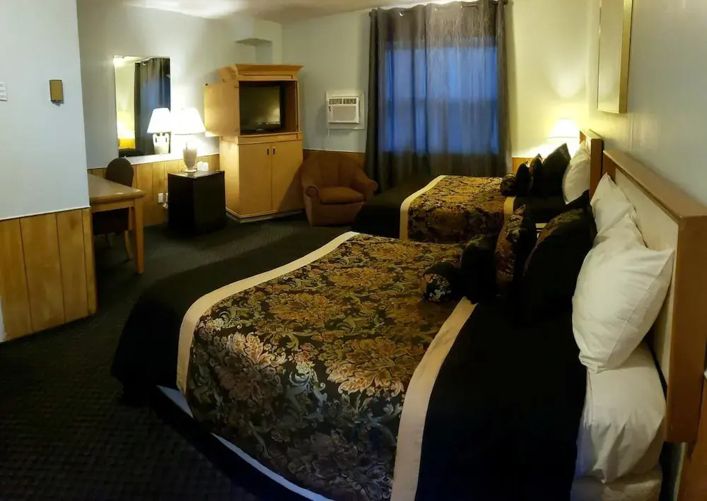 Travellers Motel