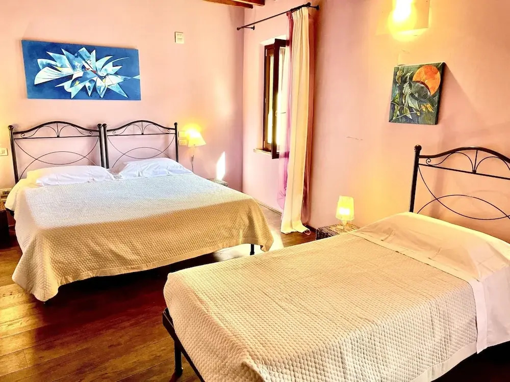 Guest-house