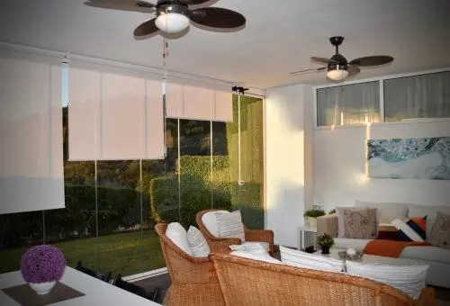 New Modern Villa Elviria, Mairena Pool BBQ&Views