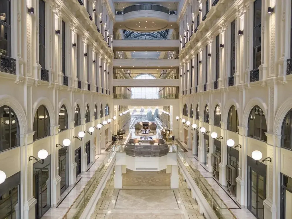 The Hotel Galleria Jeddah, Curio Collection by Hilton