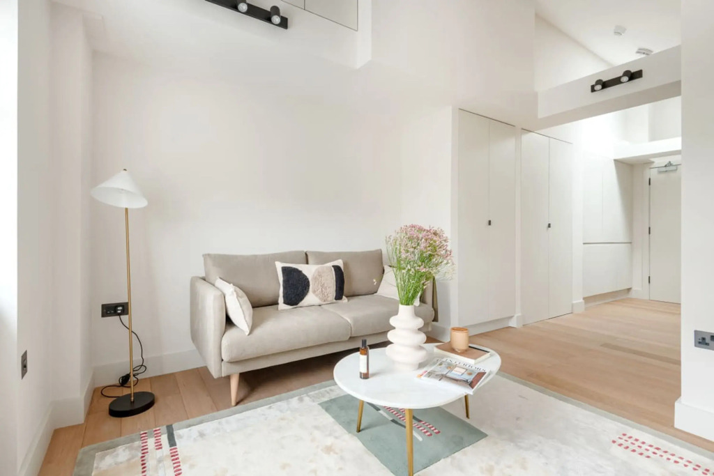 Notting Hill Gate Residence VI