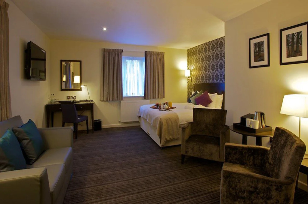 The Bridge Hotel