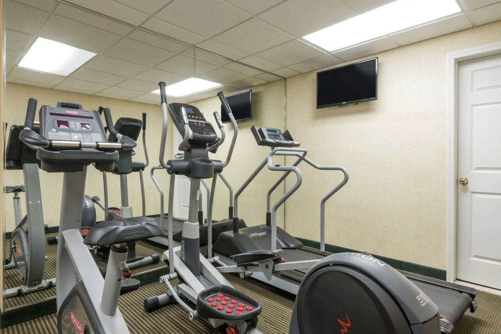 Hawthorn Suites by Wyndham Miamisburg/Dayton Mall South